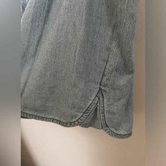 Denim Ruffled U-Neck Crop Top XL - Picture 8 of 8